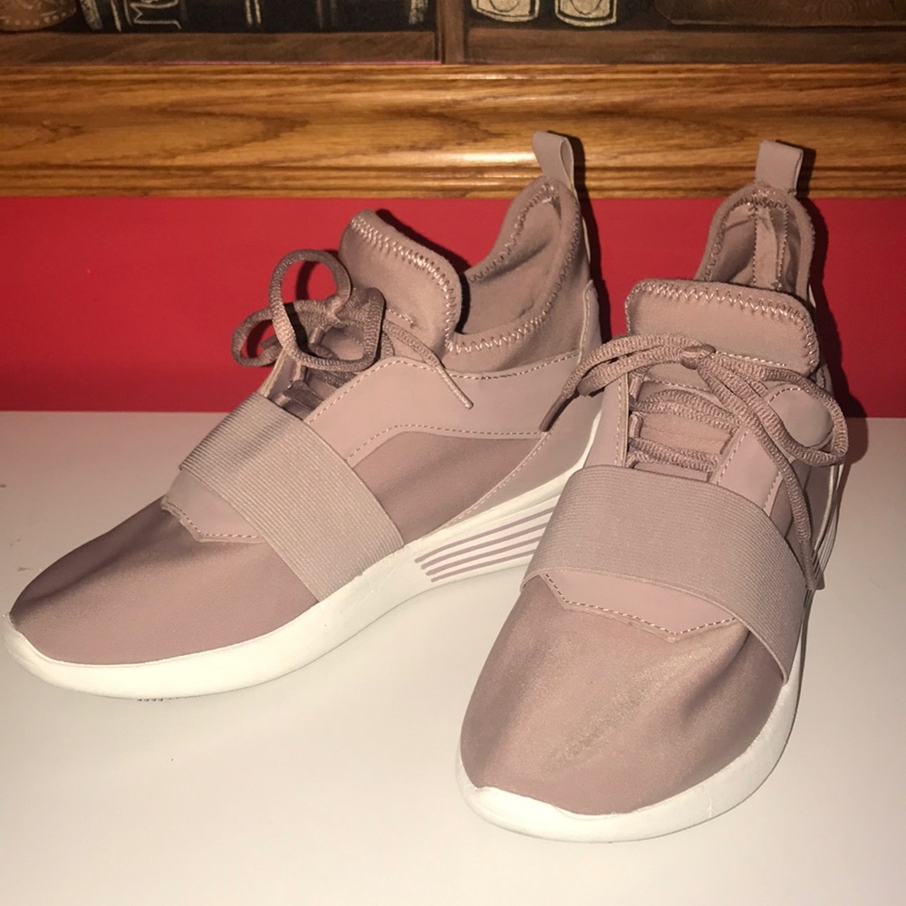 Kendall and Kylie Dusty Mauve Hightop’s